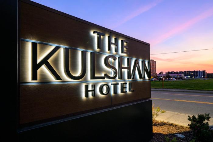 the kulshan hotel