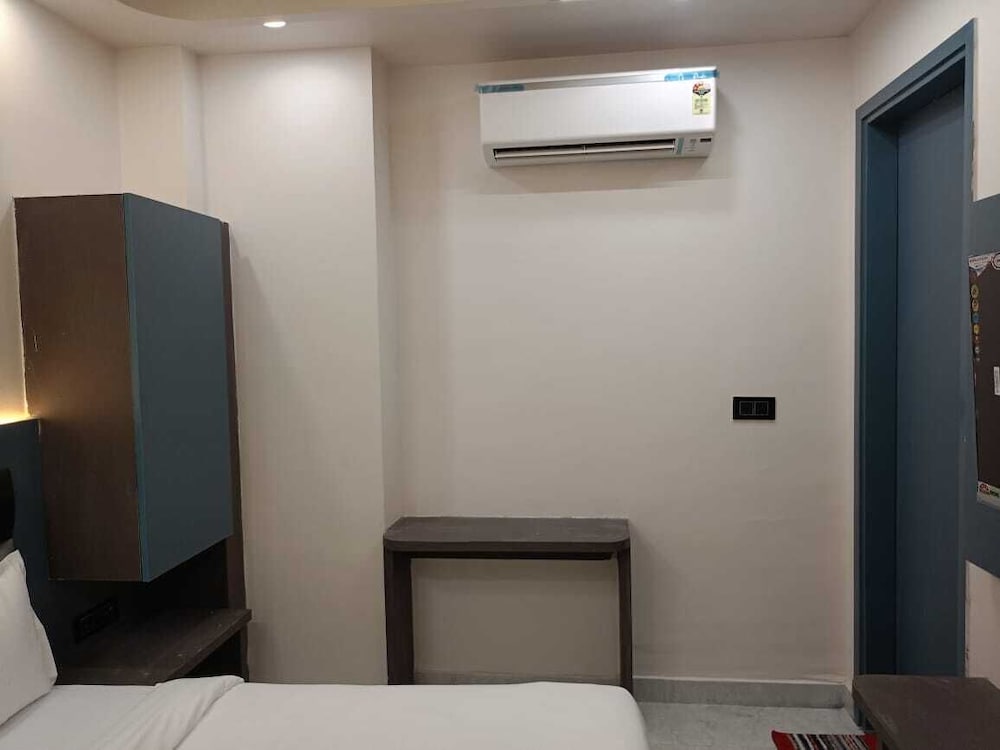hotel c and g villa new delhi
