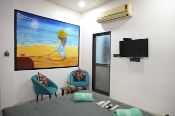 Funky Hostel,,3 star