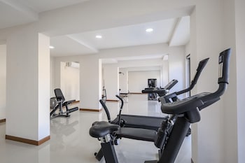 Raspberry Mansion,,2 star