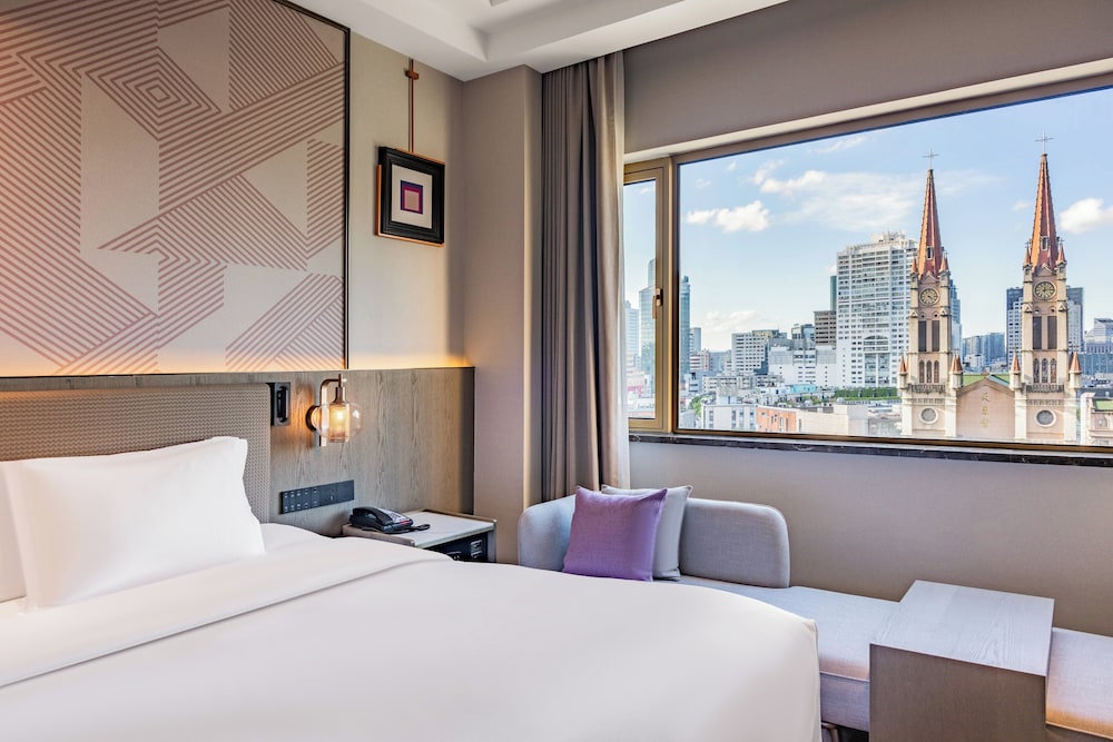 crowne plaza city center ningbo by ihg