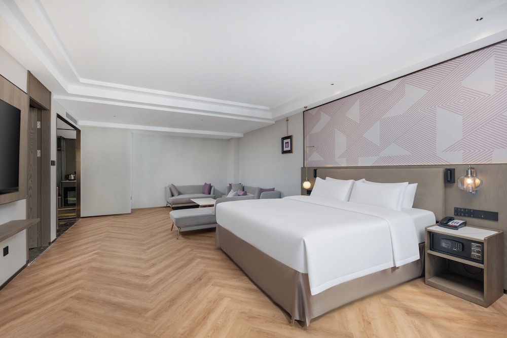 crowne plaza city center ningbo by ihg