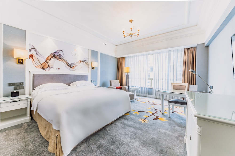 crowne plaza city center ningbo by ihg