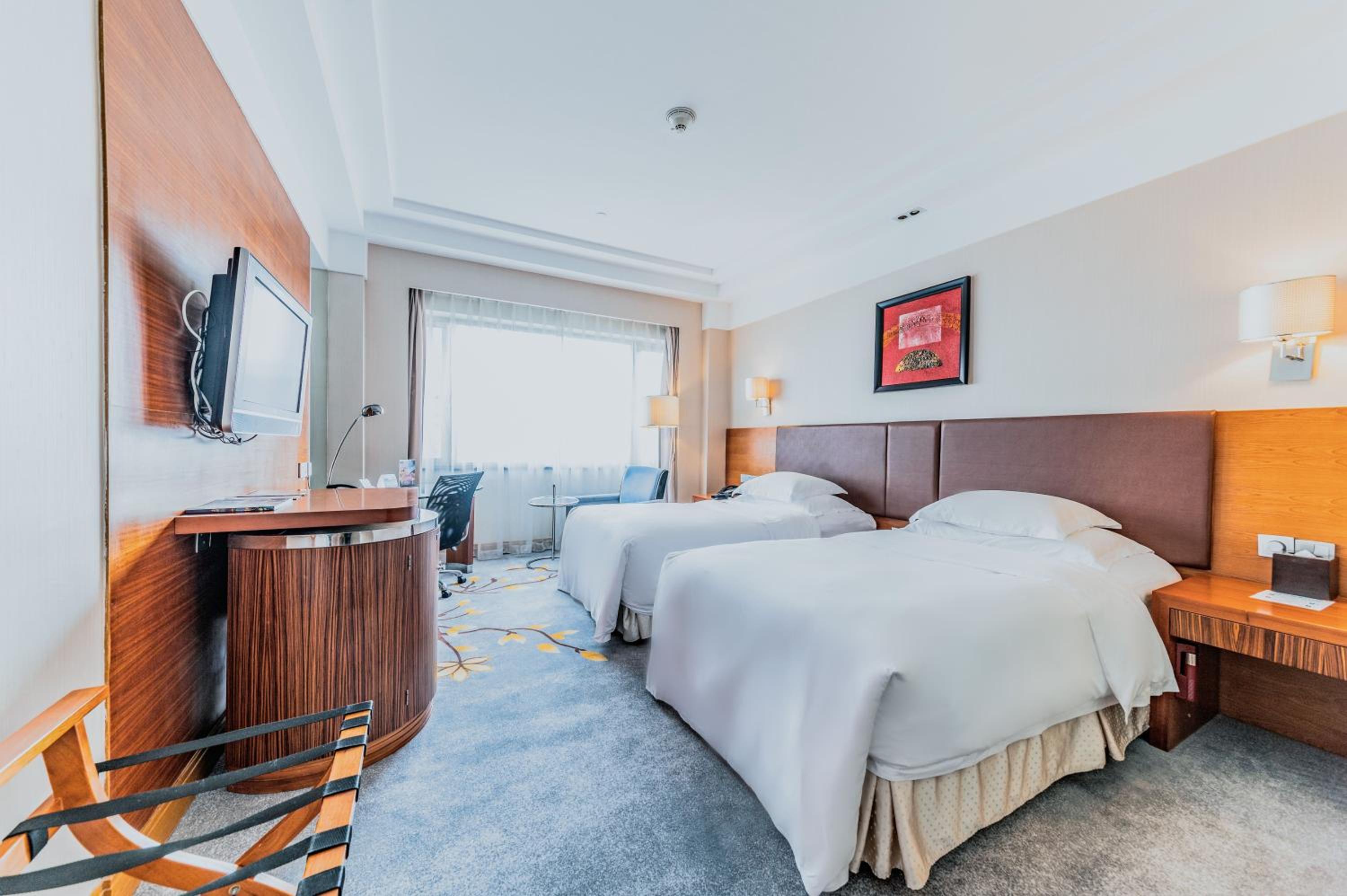 crowne plaza city center ningbo by ihg