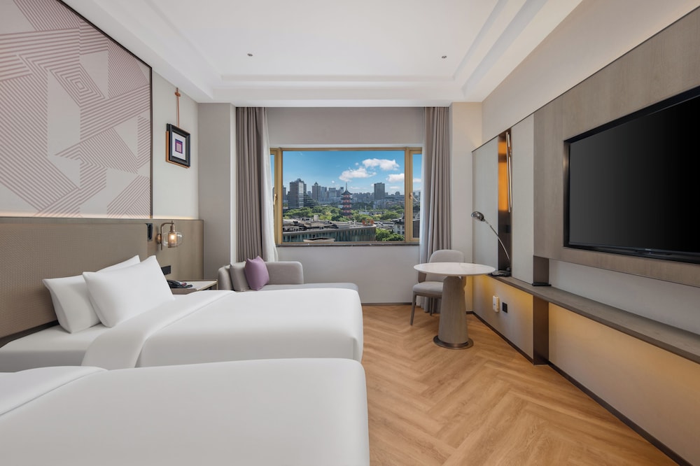 crowne plaza city center ningbo by ihg