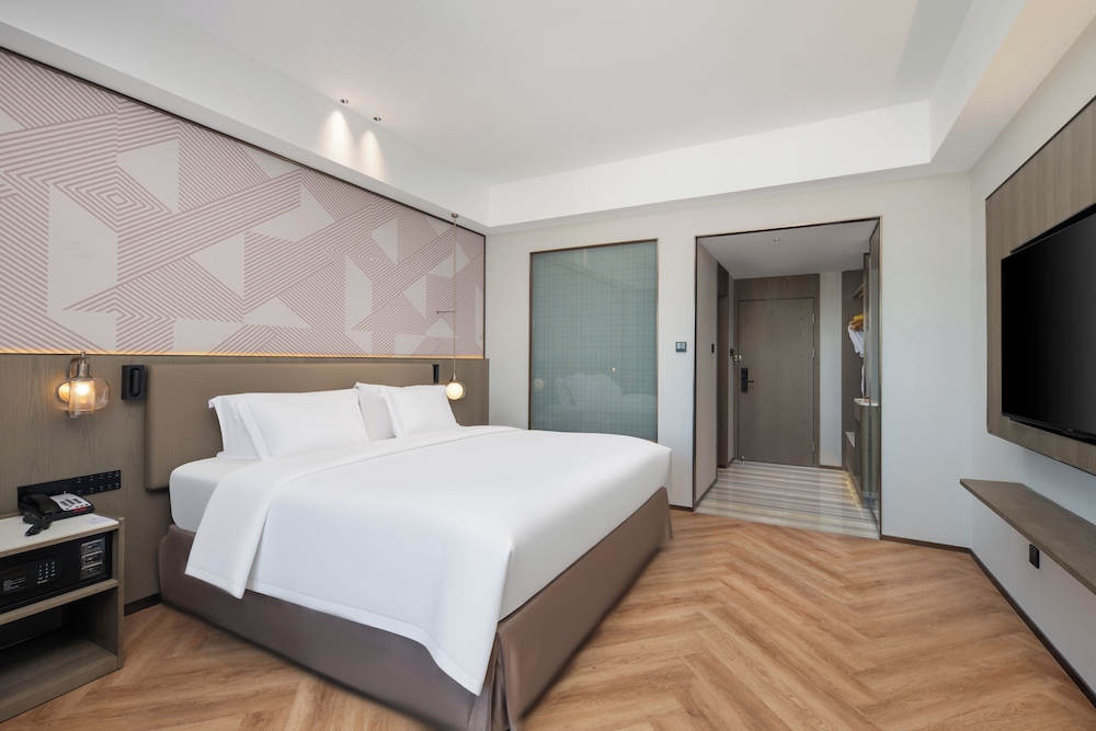 crowne plaza city center ningbo by ihg