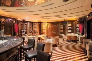crowne plaza city center ningbo by ihg