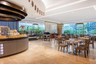 crowne plaza city center ningbo by ihg