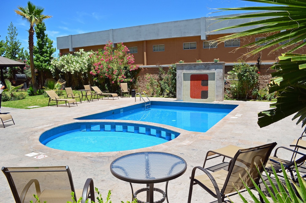 fiesta inn nogales
