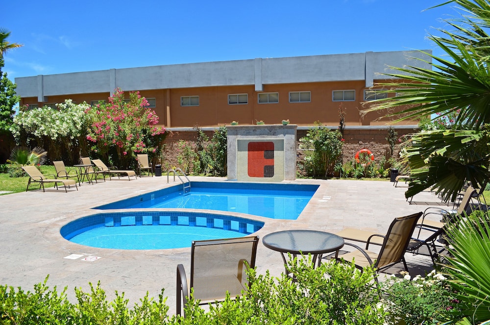 fiesta inn nogales