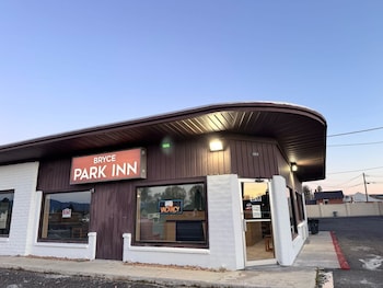 Bryce Park Inn,,2 star