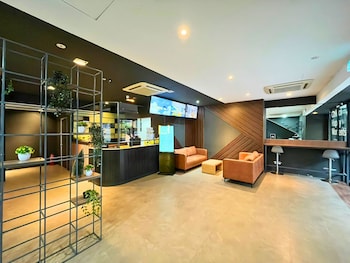 sky hotel cheras maluri