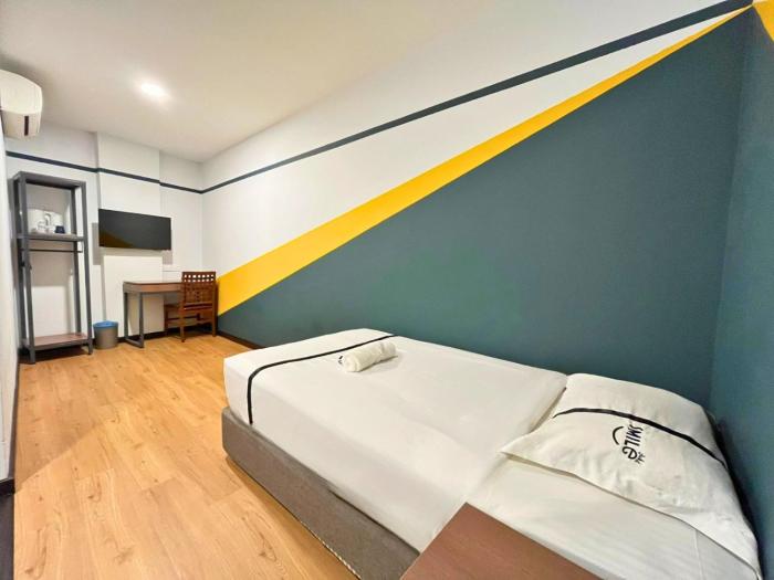 sky hotel cheras maluri
