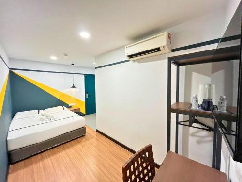 sky hotel cheras maluri
