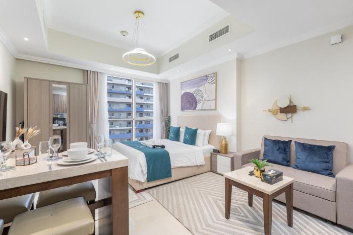 heaven crest vacation homes downtown studio 1 and 3 bedroom suites 2 minute walk to dubai mall and burj khalifa