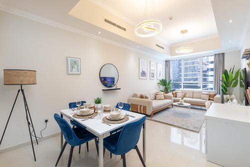 heaven crest vacation homes downtown studio 1 and 3 bedroom suites 2 minute walk to dubai mall and burj khalifa