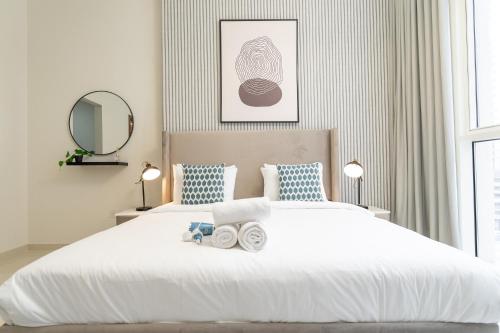 heaven crest vacation homes downtown studio 1 and 3 bedroom suites 2 minute walk to dubai mall and burj khalifa