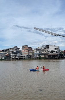 The Episode Boutique Hotel,,3 star