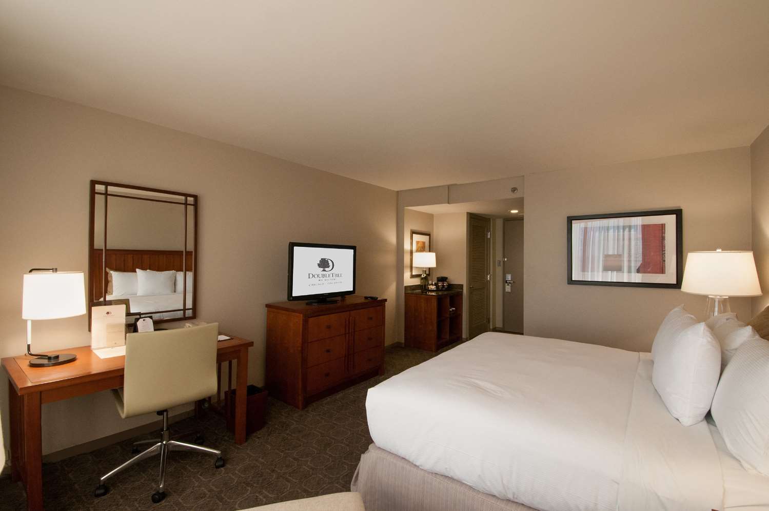 doubletree by hilton chicago oak brook