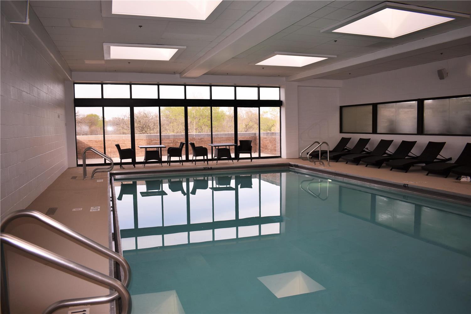 doubletree by hilton chicago oak brook