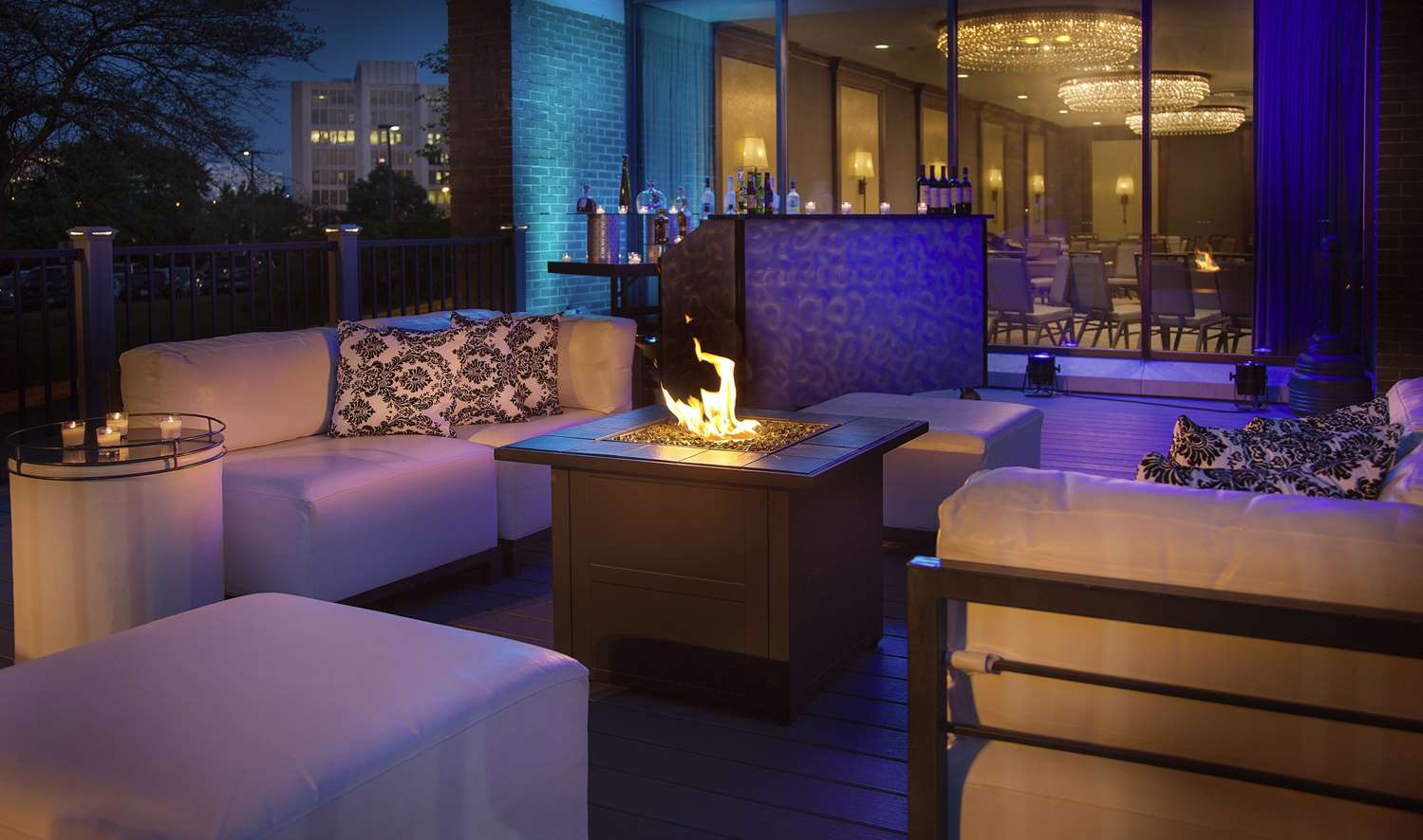 doubletree by hilton chicago oak brook