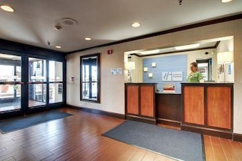 Holiday Inn Express Fort Campbell-Oak Grove By Ihg,Hopkinsville>>Clarksville,3 star