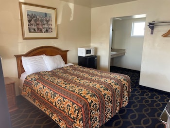 holiday motel oakdale