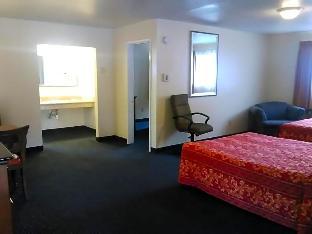 holiday motel oakdale