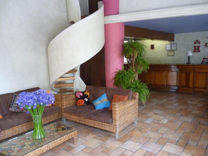 hotel trebol