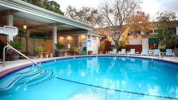 best western plus black oak