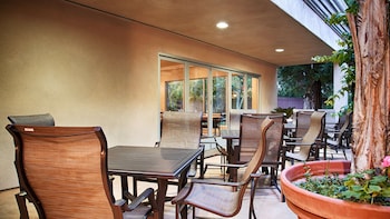 best western plus black oak