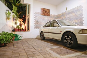 ravana egyptians villa