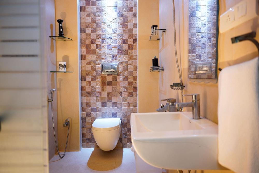 ravana egyptians villa