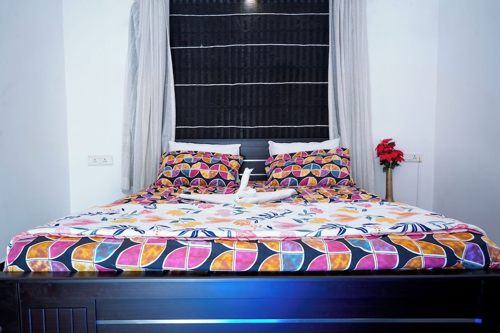 ravana egyptians villa