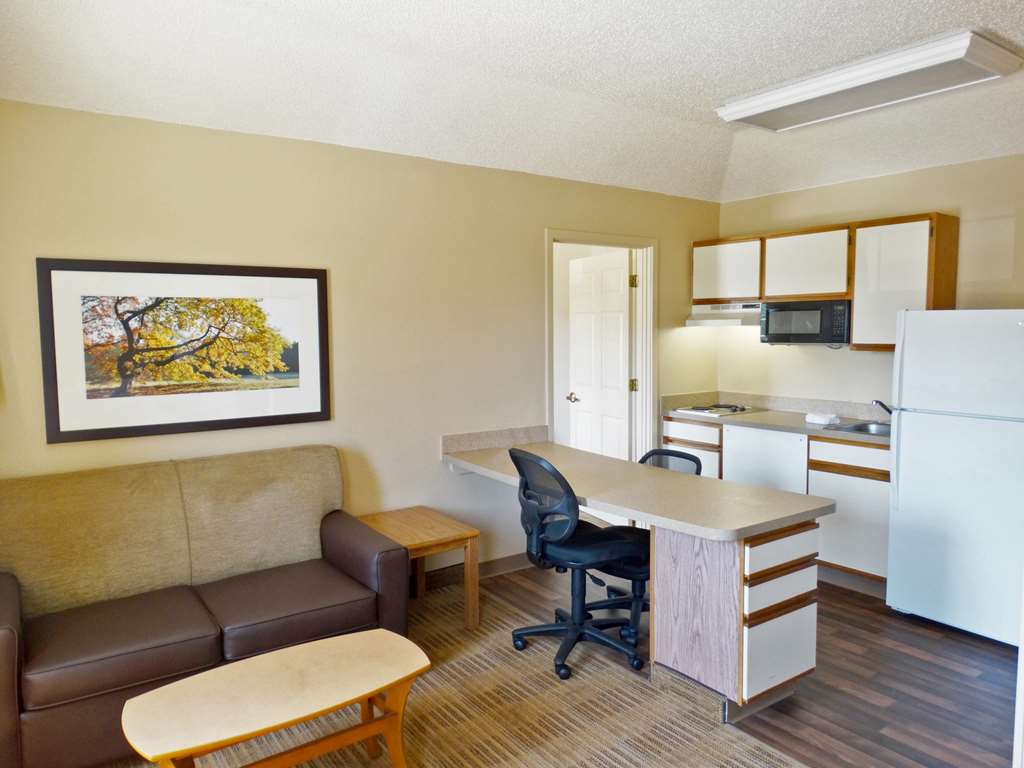 extended stay america suites boston peabody