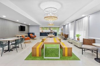 Spark By Hilton Des Plaines Chicago O'hare,,3 star