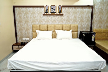 hotel shubhaarambh khandwa