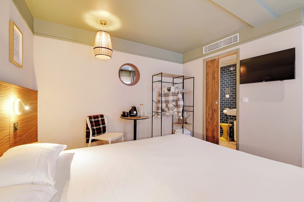 hotel cocoon