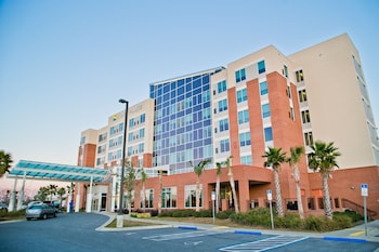 hyatt place pensacola airport