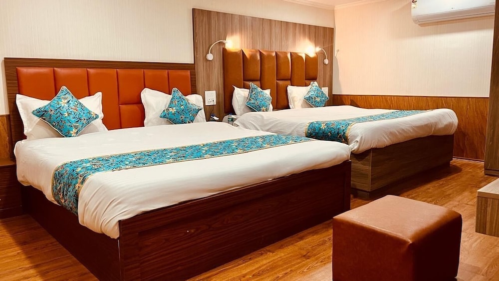 hotel su casa by stay kashmir