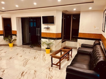 Hotel Su Casa By Stay Kashmir,,3 star