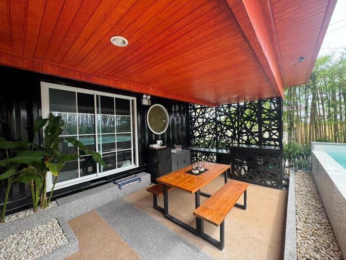 r resident resort