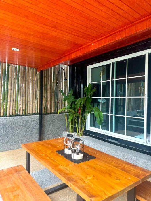 r resident resort