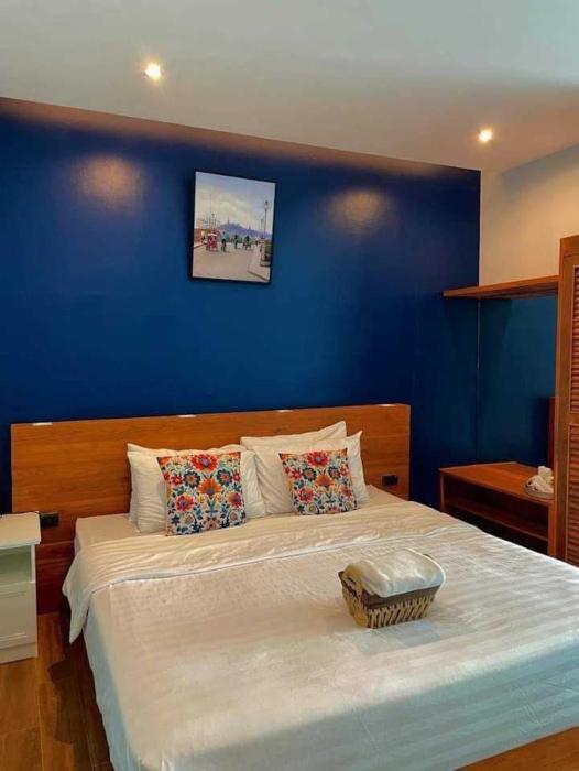 r resident resort