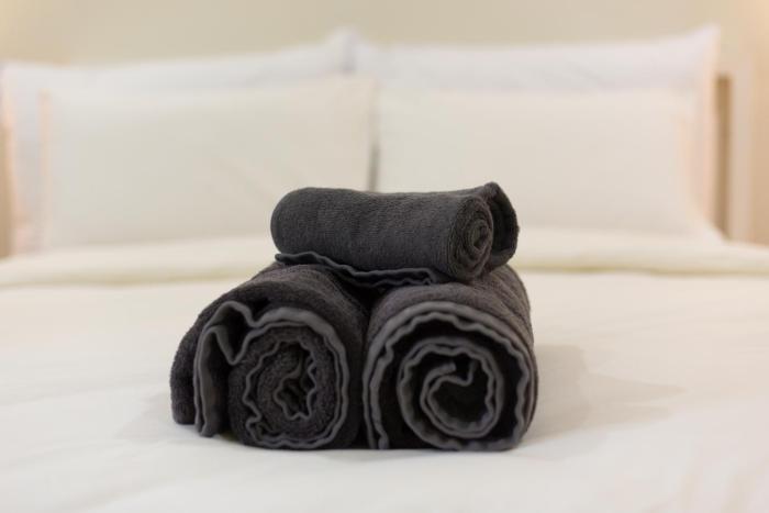 comfy corner hotel