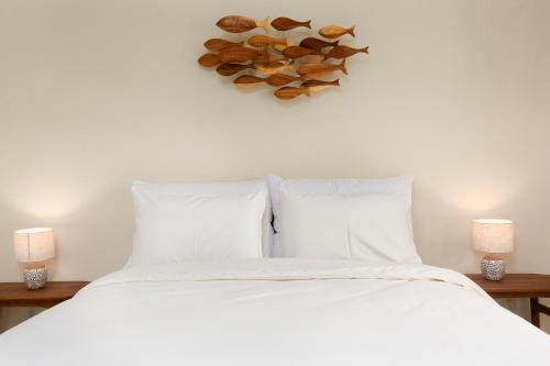 comfy corner hotel
