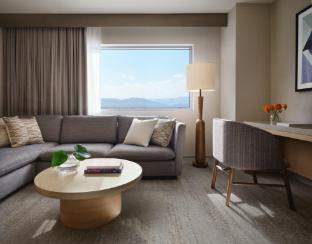 kimpton hotel palomar phoenix cityscape by ihg