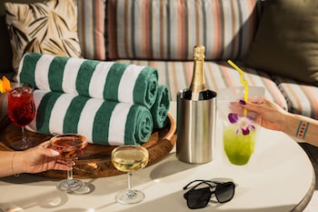 Kimpton Hotel Palomar Phoenix Cityscape By Ihg,Arizona>>Downtown Phoenix,4 star