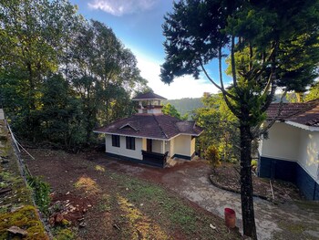 disha plantation resort