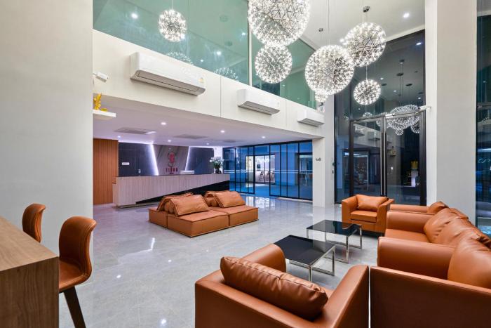 tisha hotel